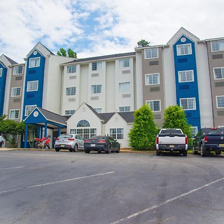 Microtel Inn & Suites By Wyndham Дафни Екстериор снимка